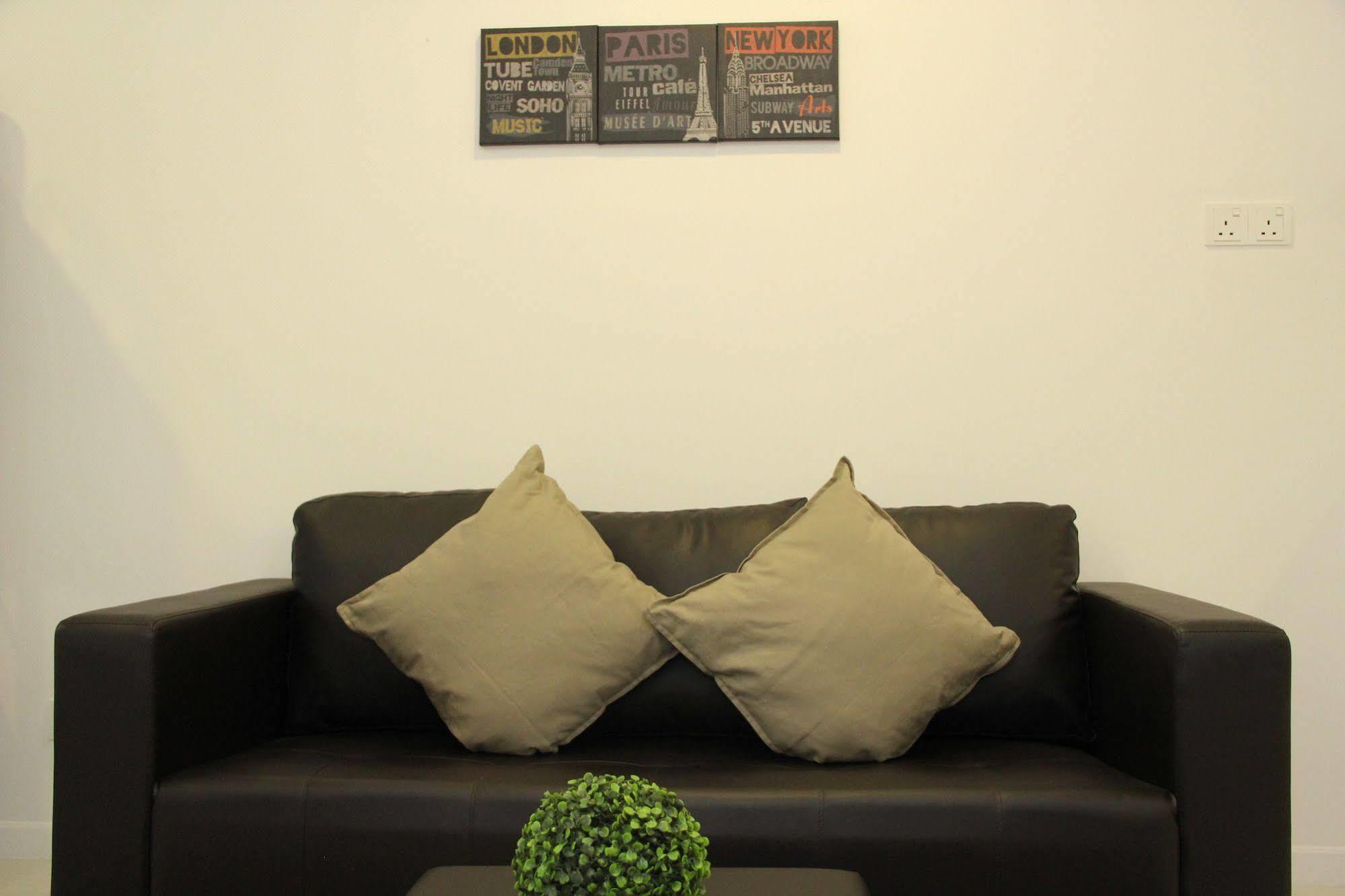Inspired Homes @ Summer Suite Куала Лумпур Екстериор снимка