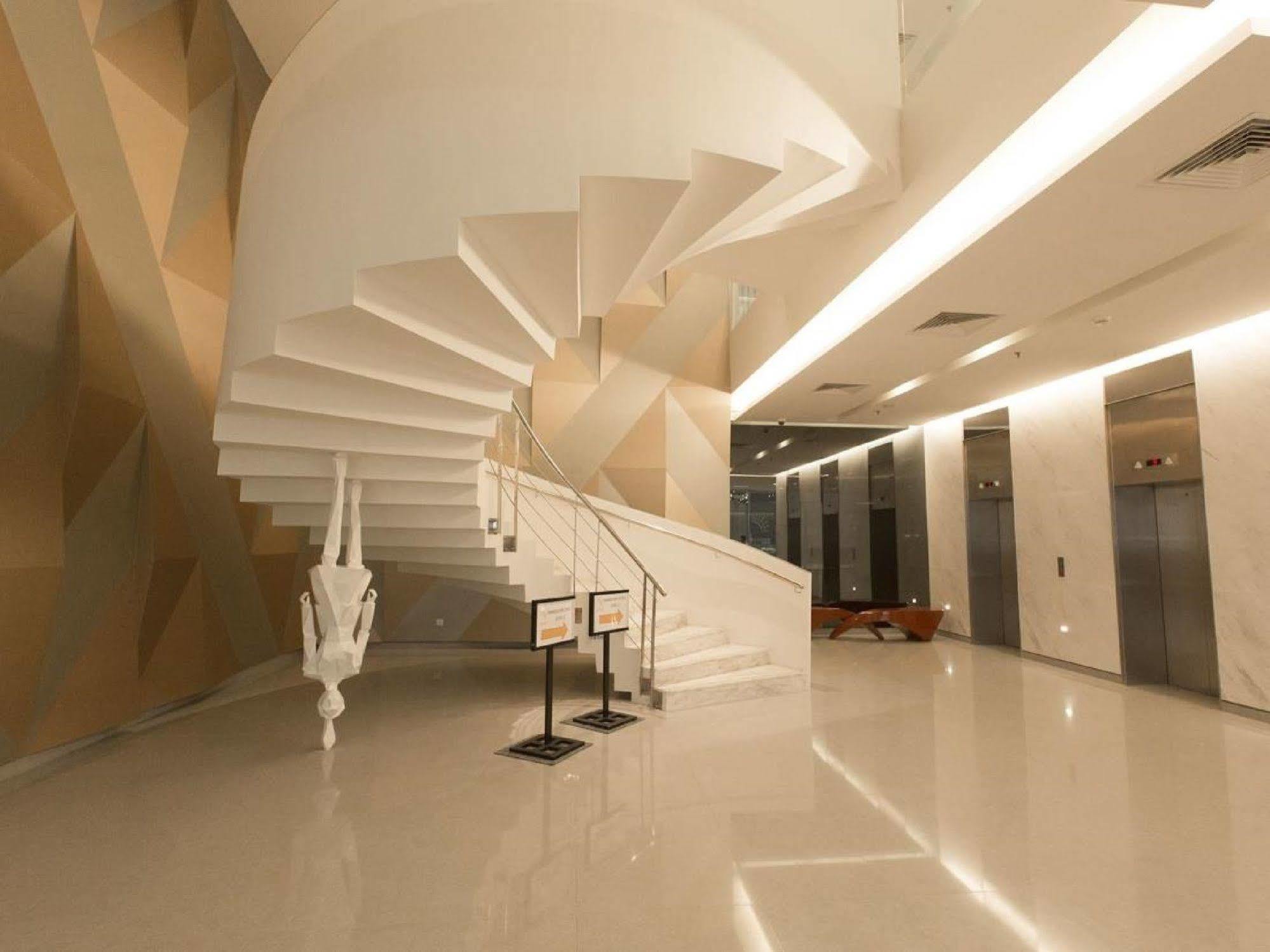 Inspired Homes @ Summer Suite Куала Лумпур Екстериор снимка